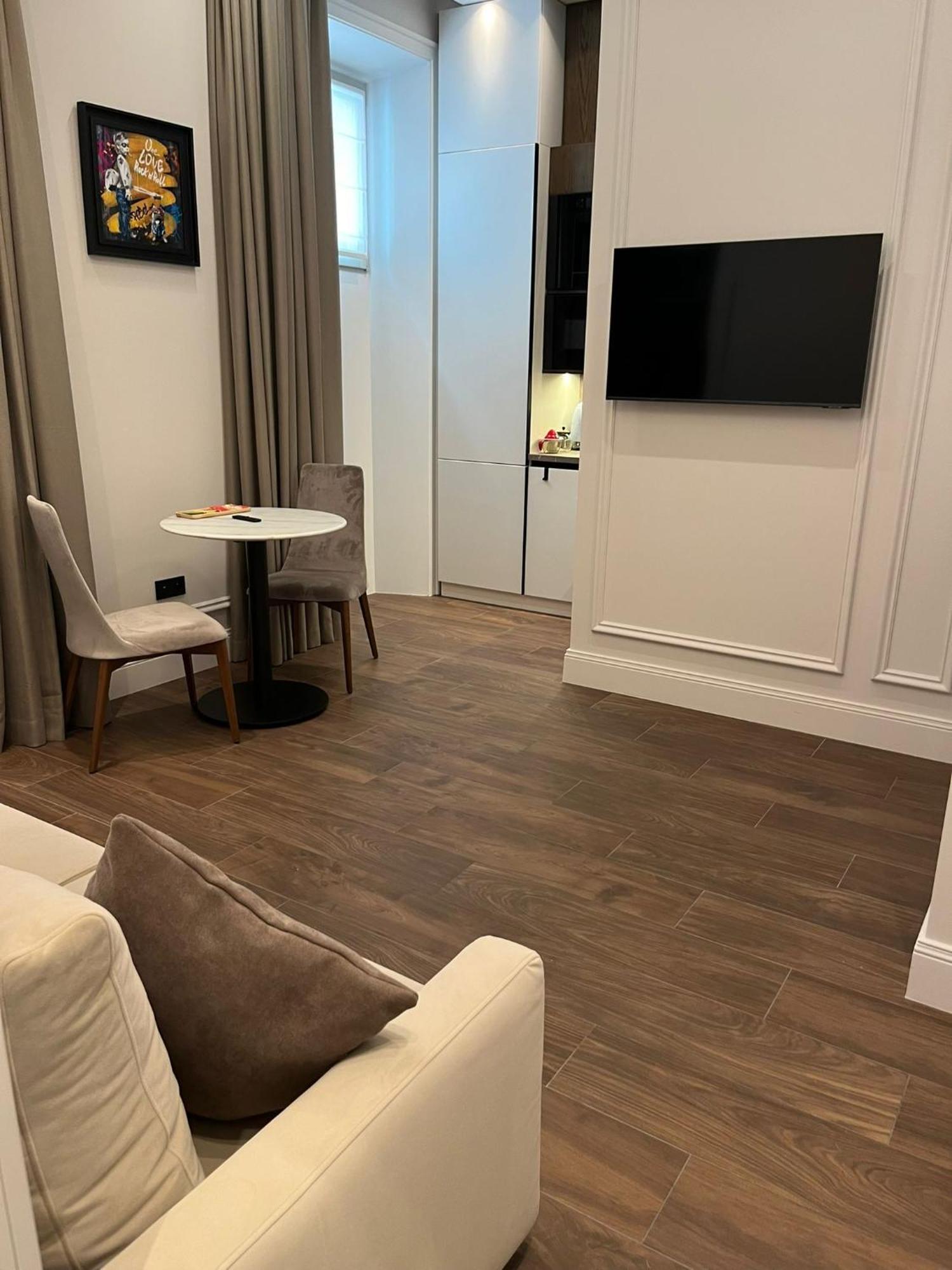 Apartments In The Heart Of Cannes Exterior photo