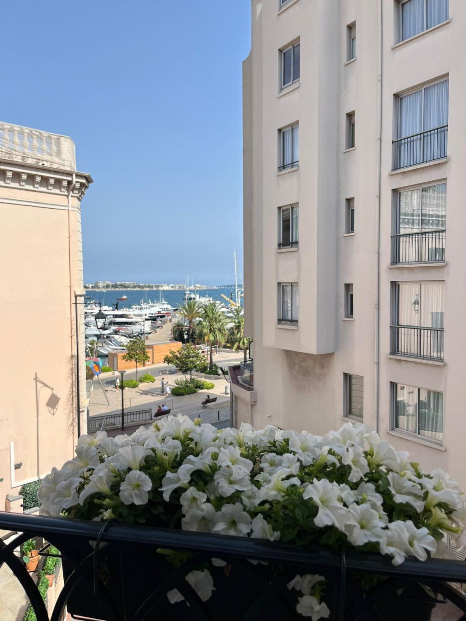 Apartments In The Heart Of Cannes Exterior photo