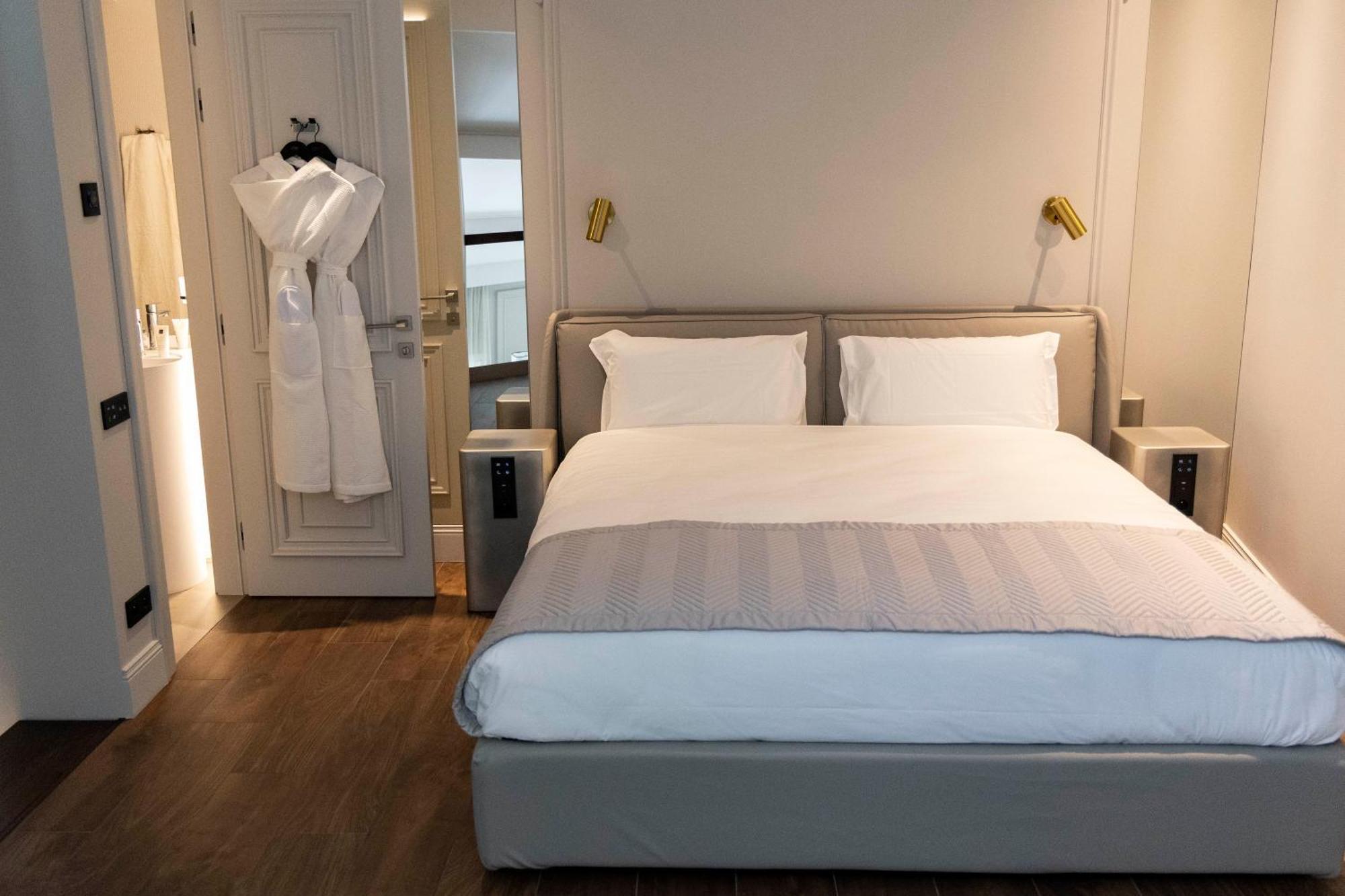 Apartments In The Heart Of Cannes Exterior photo